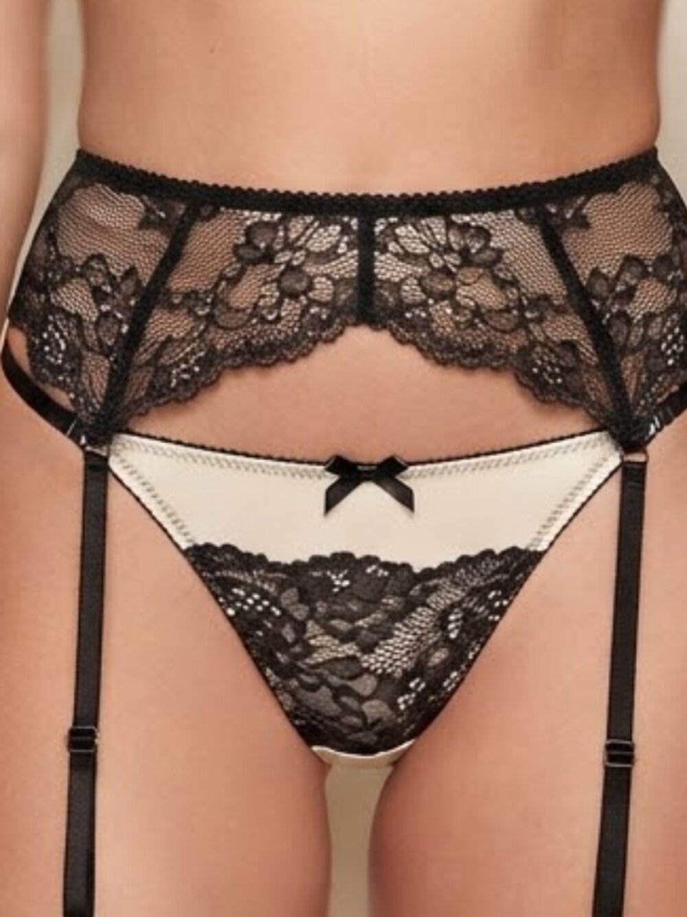 Victoria's Secret Very Sexy V String Thong Panty